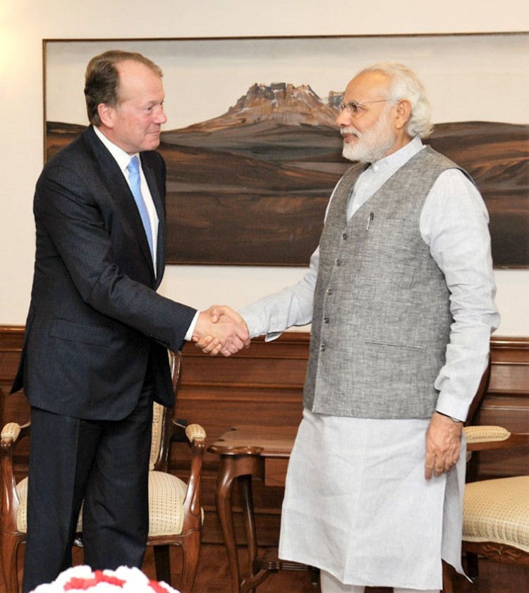 cisco's chairman and pm narendra modi