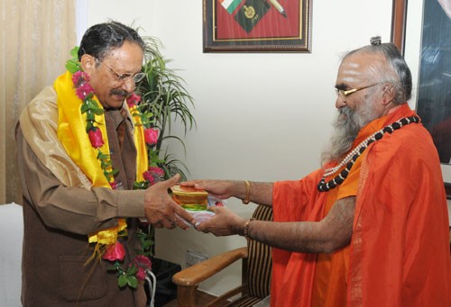 भुवन चंद्र खंडूड़ी और जगदगुरू रावल भीमाशंकर/bhuwan chandra rawal khandudi and jagadguru bheemashankar