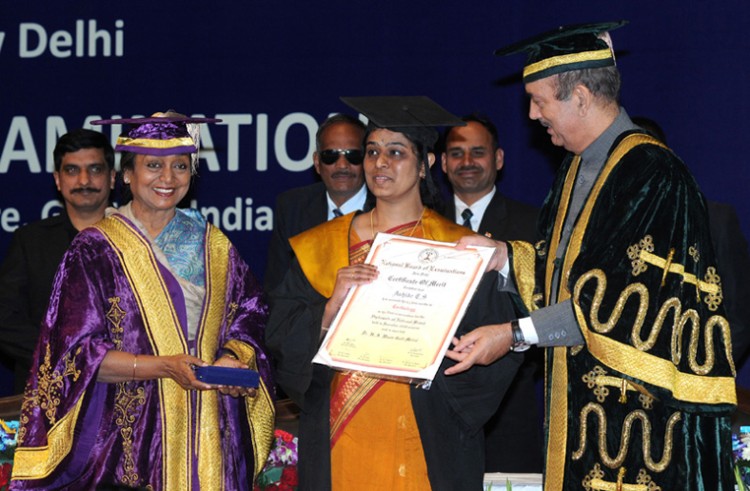 मीरा कुमार और गुलाम नबी आजाद/meira kumar and ghulam nabi azad