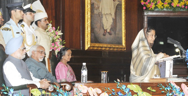 लोकसभा में राष्‍ट्रपति प्रतिभा देवीसिंह पाटील-president pratibha patil in parliament