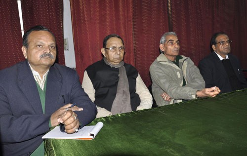 प्रेस क्लब में श्रद्धांजलि सभा/condolence meeting at the press club