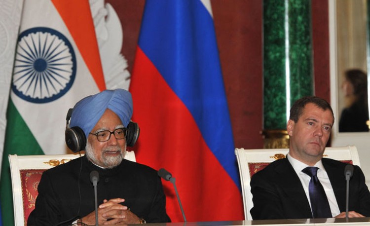 मनमोहन सिंह और दिमित्री ए मेदवेदेव/manmohan singh and dmitry a. medvedev